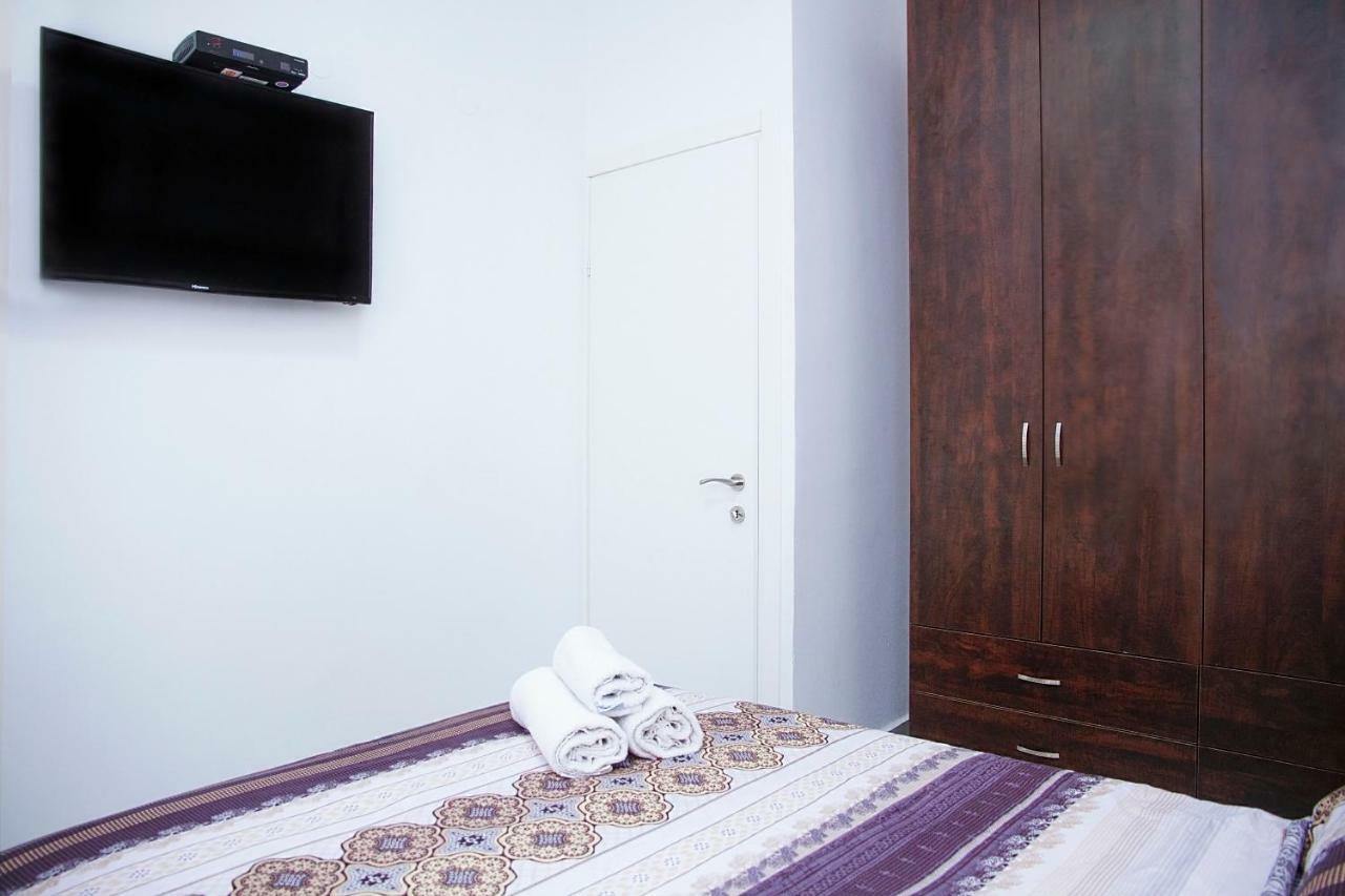 Apartments4You Maya Bat Yam Eksteriør bilde